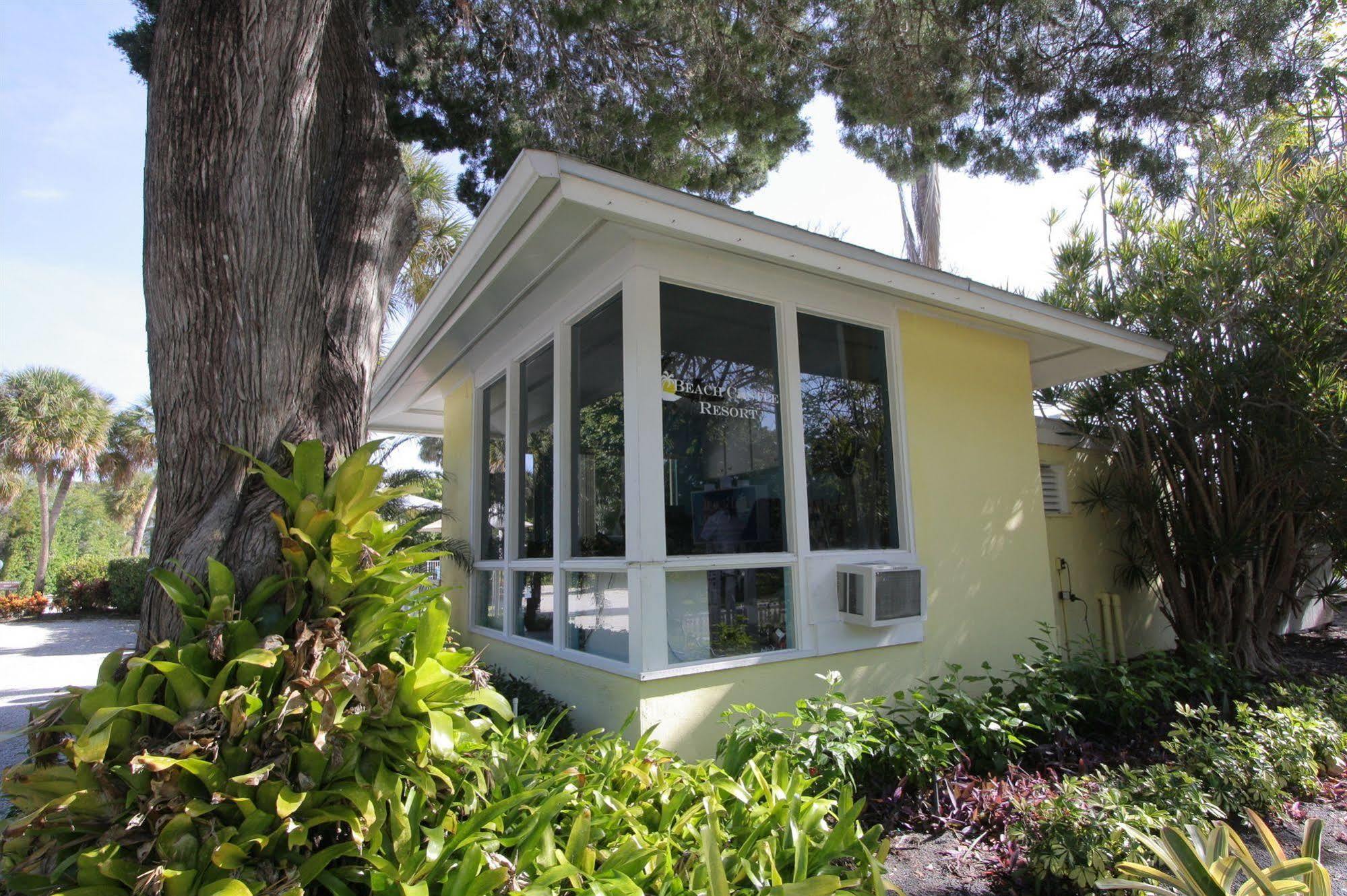 Beach Castle Resort By Rva Longboat Key Exteriör bild
