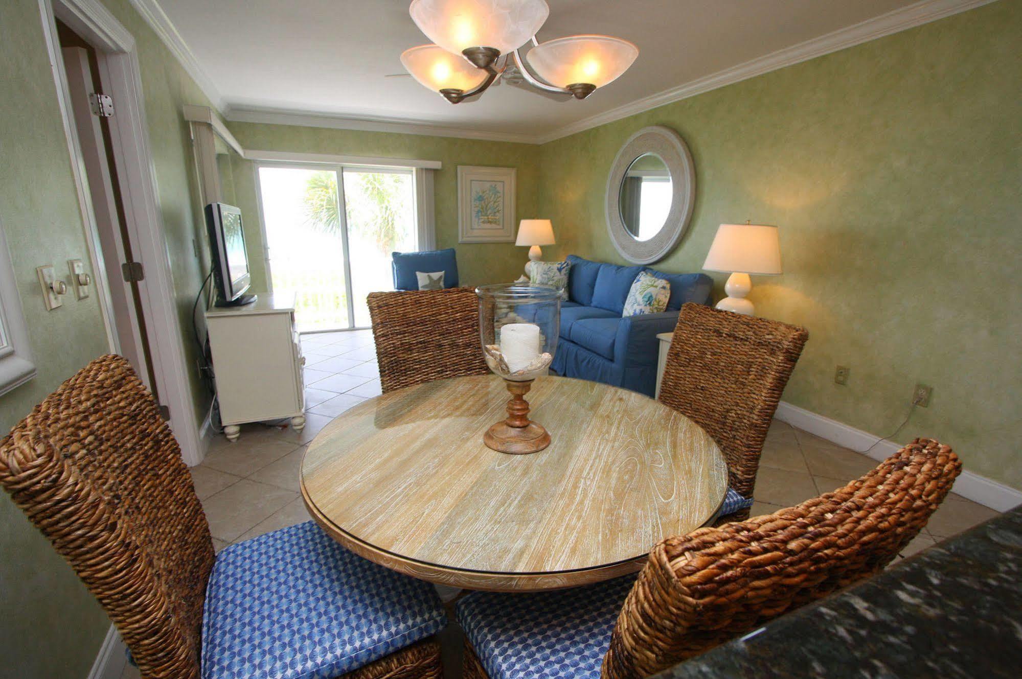 Beach Castle Resort By Rva Longboat Key Exteriör bild